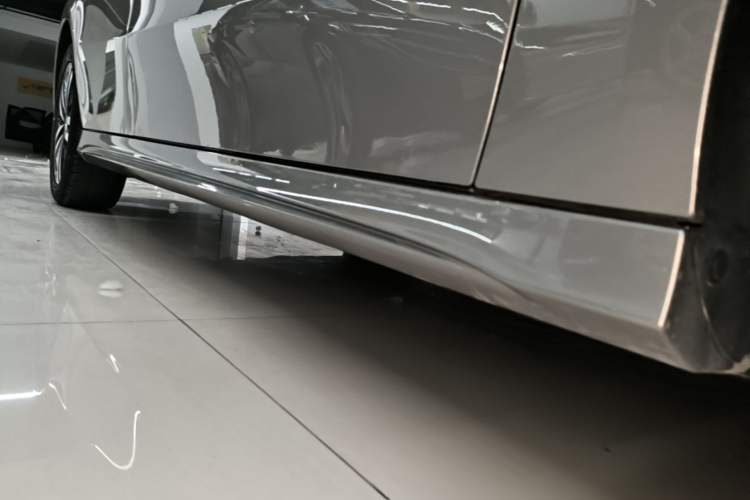 Used Mercedes-Benz A-Class 2020 A 180 L Sport Sedan Right Side Sill