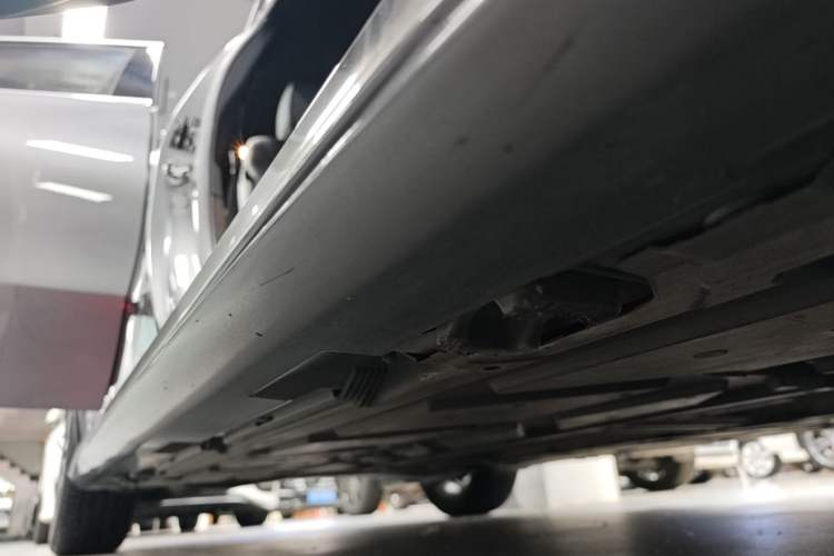 Used Mercedes-Benz A-Class 2020 Facelift A 180 L Sport Sedan Special Configuration Right Side Sill