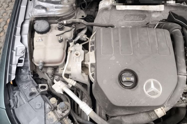 Used Mercedes-Benz A-Class 2020 Restyled A 200 L Sport Sedan Fashion Version Engine Bay Right