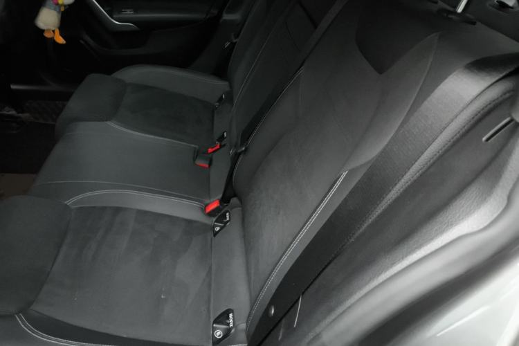 Used Mercedes-Benz A-Class 2020 Restyled A 200 L Sport Sedan Fashion Version Left Rear Seat