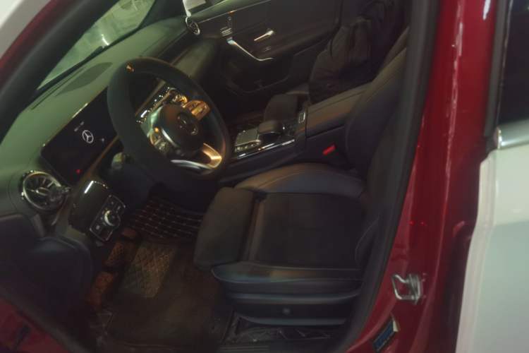 Used Mercedes-Benz A-Class 2020 Restyled A 200 L Sport Sedan Fashion Version Left Front Seat