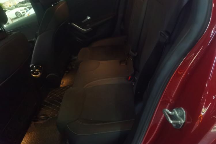 Used Mercedes-Benz A-Class 2020 Restyled A 200 L Sport Sedan Fashion Version Left Rear Seat