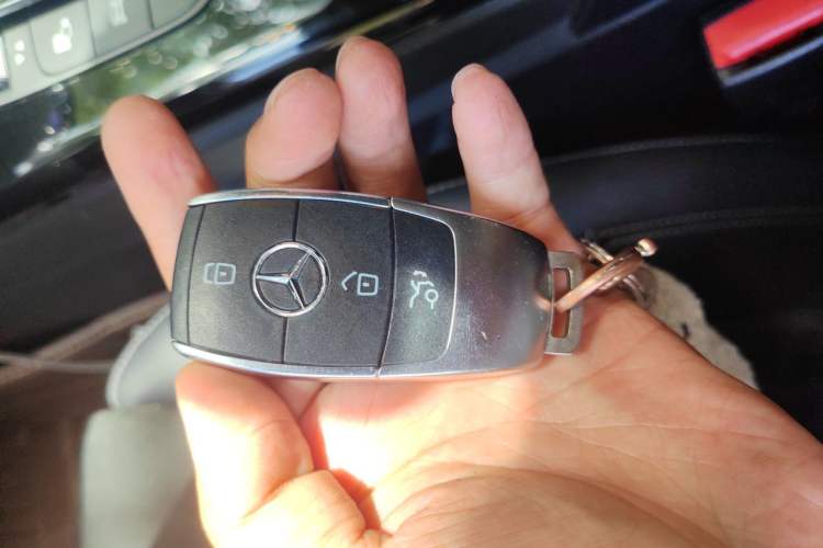 Used Mercedes-Benz A-Class 2020 Restyled A 200 L Sport Sedan Fashion Version Vehicle Key