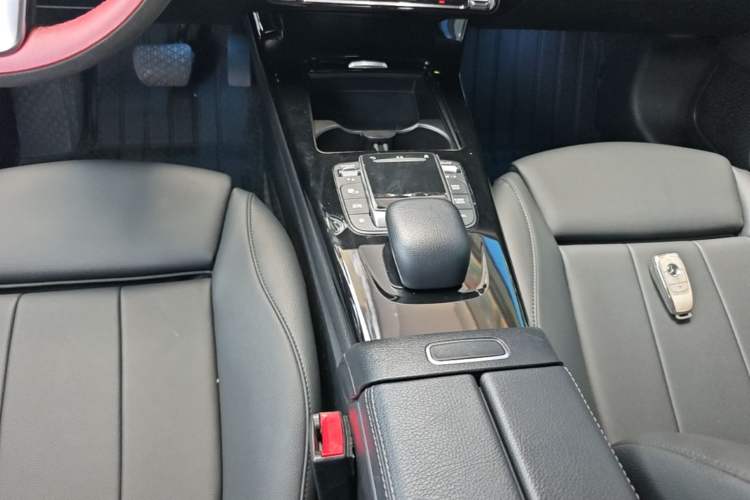 Used Mercedes-Benz A-Class 2020 Restyled A 200 L Sport Sedan Dynamic Version Gear Lever
