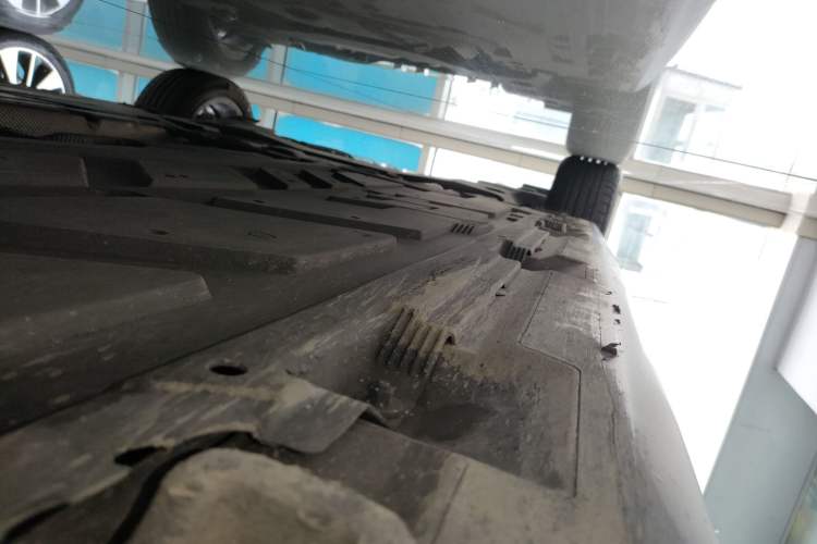 Used Mercedes-Benz A-Class 2020 A 200 L Sport Sedan Right Side Sill