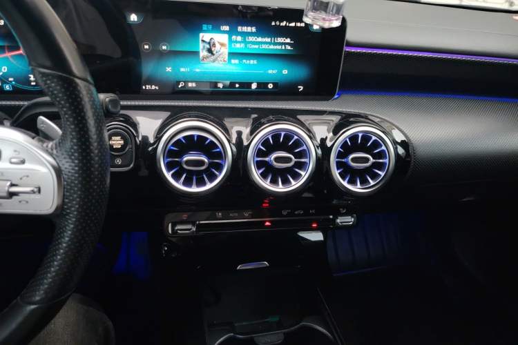 Used Mercedes-Benz A-Class 2020 Restyled A 200 L Sport Sedan Fashion Version Audio And AC Panel