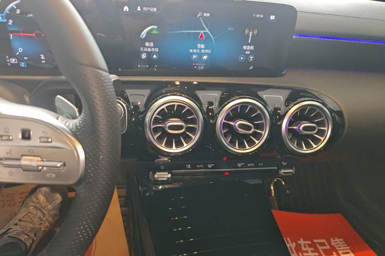 Used Mercedes-Benz A-Class 2020 Restyled A 200 L Sport Sedan Fashion Version Audio And AC Panel