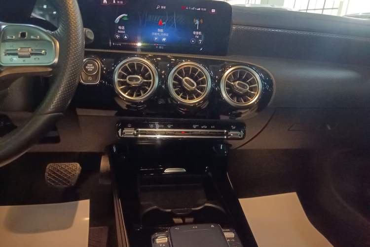 Used Mercedes-Benz A-Class 2020 Restyled A 200 L Sport Sedan Fashion Version Audio And AC Panel