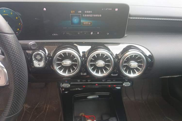 Used Mercedes-Benz A-Class 2020 Restyled A 200 L Sport Sedan Fashion Version Audio And AC Panel