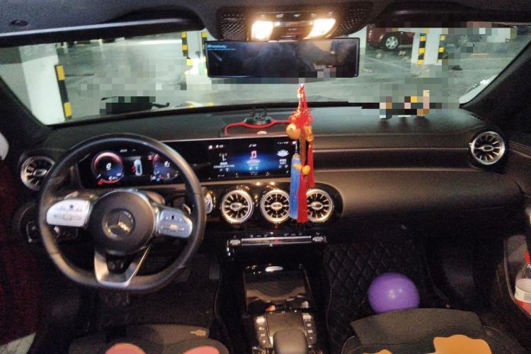 Used Mercedes-Benz A-Class 2020 Restyled A 200 L Sport Sedan Fashion Version Center Console