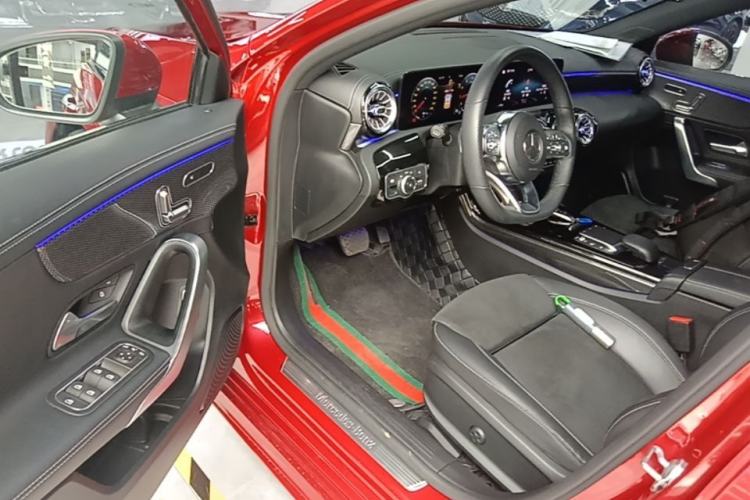 Used Mercedes-Benz A-Class 2020 Restyled A 200 L Sport Sedan Fashion Version Driver Seat