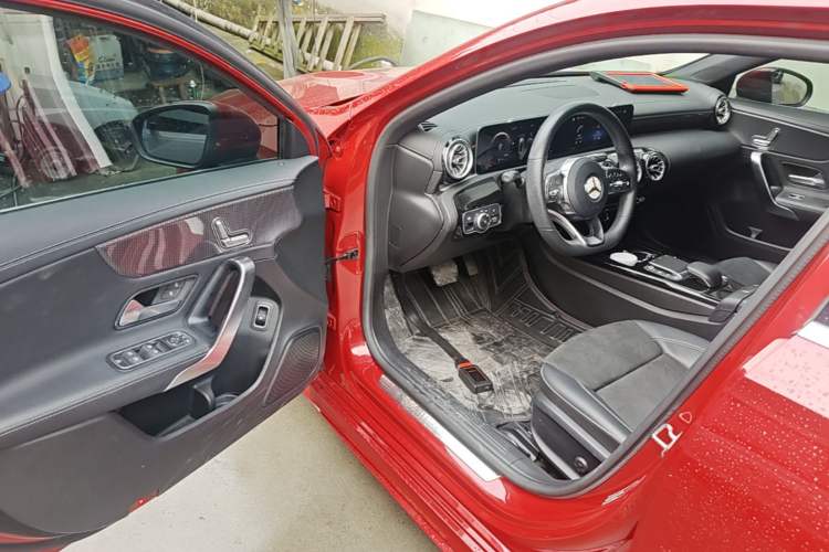Used Mercedes-Benz A-Class 2020 Restyled A 200 L Sport Sedan Fashion Version Driver Seat
