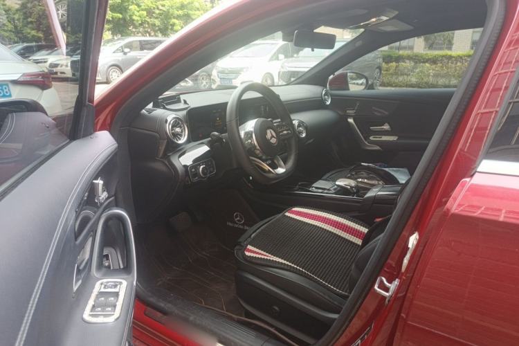 Used Mercedes-Benz A-Class 2020 Restyled A 200 L Sport Sedan Fashion Version Driver Seat