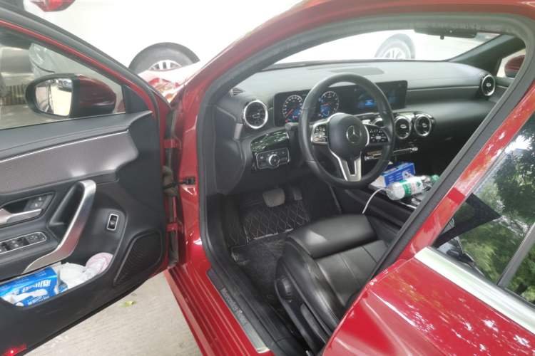 Used Mercedes-Benz A-Class 2020 Second Facelift A 180 L Sport Sedan Driver Seat