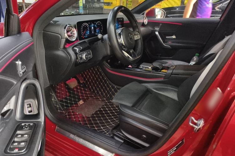 Used Mercedes-Benz A-Class 2020 Restyled A 200 L Sport Sedan Fashion Version Driver Seat