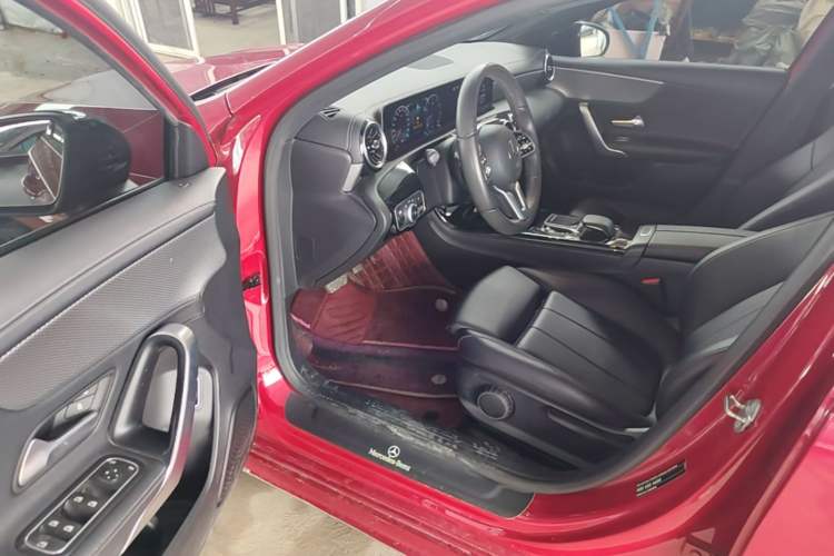 Used Mercedes-Benz A-Class 2020 Facelift A 180 L Sport Sedan Special Configuration Driver Seat