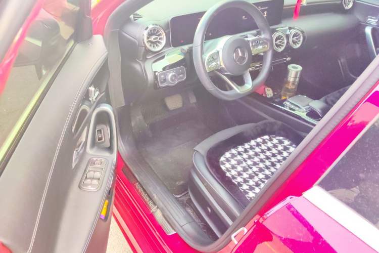 Used Mercedes-Benz A-Class 2020 Restyled A 200 L Sport Sedan Fashion Version Driver Seat