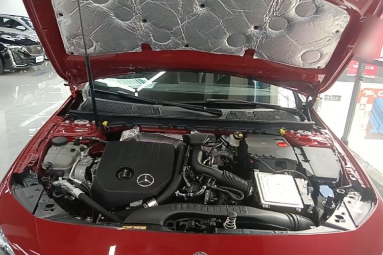 Used Mercedes-Benz A-Class 2020 Restyled A 200 L Sport Sedan Fashion Version Engine Bay