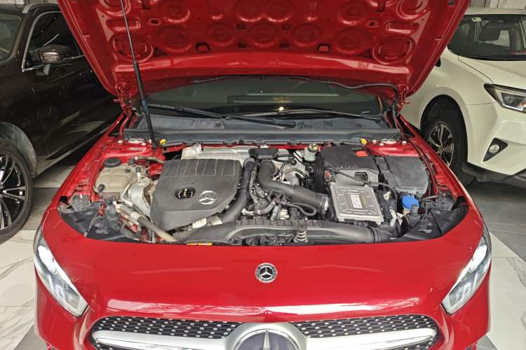 Used Mercedes-Benz A-Class 2020 Restyled A 200 L Sport Sedan Fashion Version Engine Bay