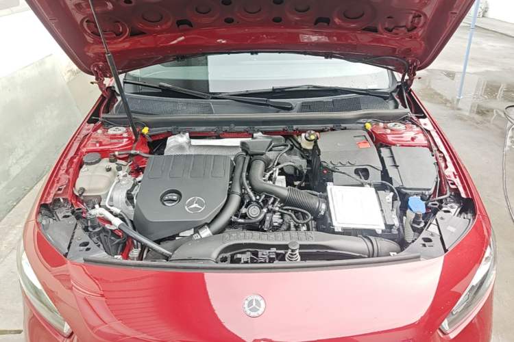 Used Mercedes-Benz A-Class 2020 Restyled A 200 L Sport Sedan Fashion Version Engine Bay