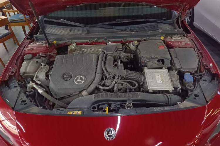 Used Mercedes-Benz A-Class 2020 Restyled A 200 L Sport Sedan Fashion Version Engine Bay