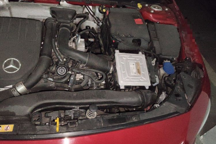 Used Mercedes-Benz A-Class 2020 Restyled A 200 L Sport Sedan Fashion Version Engine Bay Left