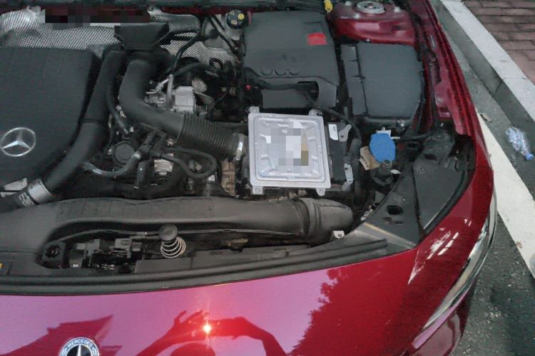Used Mercedes-Benz A-Class 2020 A 200 L Sport Sedan Engine Bay Left