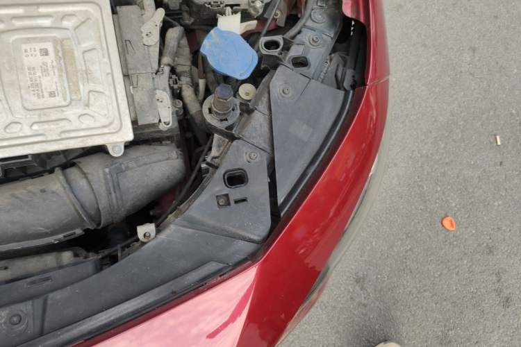 Used Mercedes-Benz A-Class 2020 Restyled A 200 L Sport Sedan Fashion Version Engine Bay Left