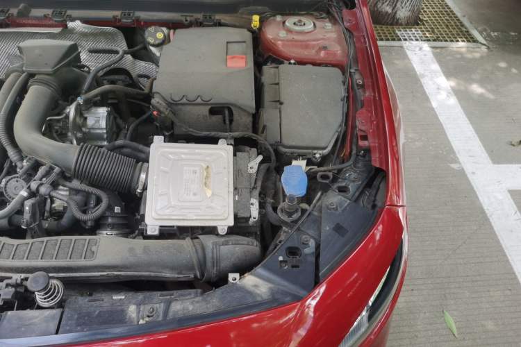 Used Mercedes-Benz A-Class 2020 Second Facelift A 180 L Sport Sedan Engine Bay Left