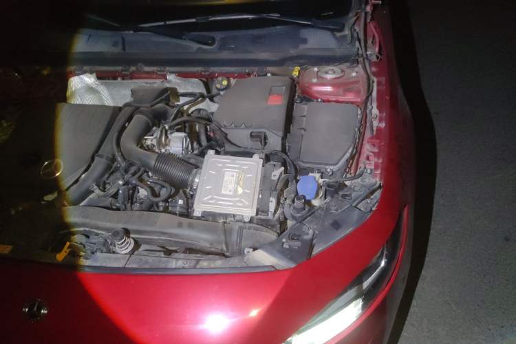 Used Mercedes-Benz A-Class 2020 Second Facelift A 180 L Sport Sedan Engine Bay Left