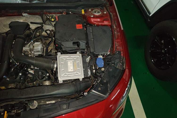 Used Mercedes-Benz A-Class 2020 Restyled A 200 L Sport Sedan Fashion Version Engine Bay Left