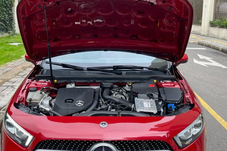 Used Mercedes-Benz A-Class 2020 Restyled A 200 L Sport Sedan Fashion Version Engine Bay
