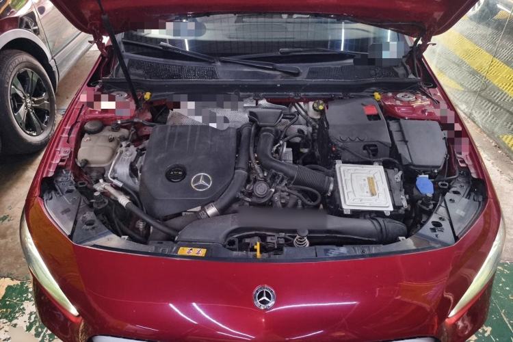 Used Mercedes-Benz A-Class 2020 Restyled A 200 L Sport Sedan Fashion Version Engine Bay