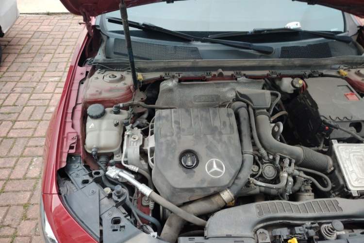 Used Mercedes-Benz A-Class 2020 Restyled A 200 L Sport Sedan Fashion Version Engine Bay Right