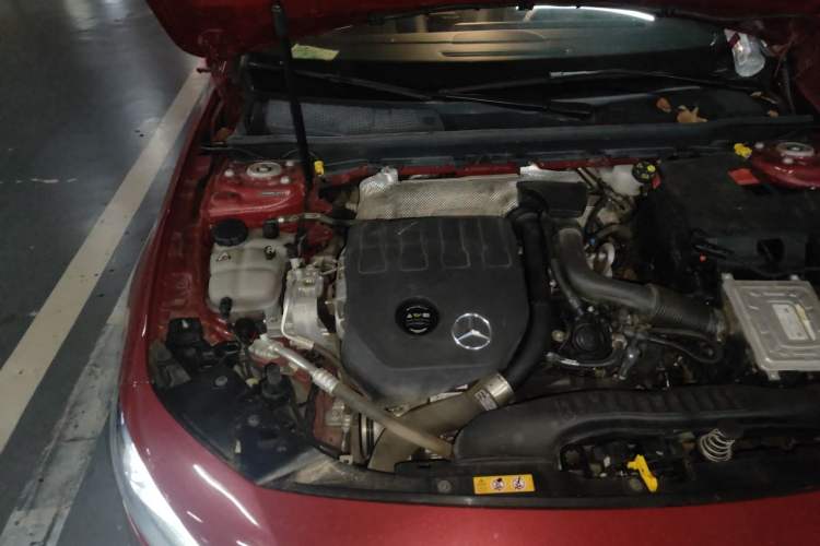 Used Mercedes-Benz A-Class 2020 Restyled A 200 L Sport Sedan Fashion Version Engine Bay Right