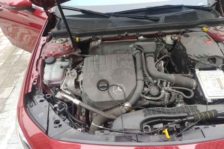 Used Mercedes-Benz A-Class 2020 Restyled A 200 L Sport Sedan Fashion Version Engine Bay Right