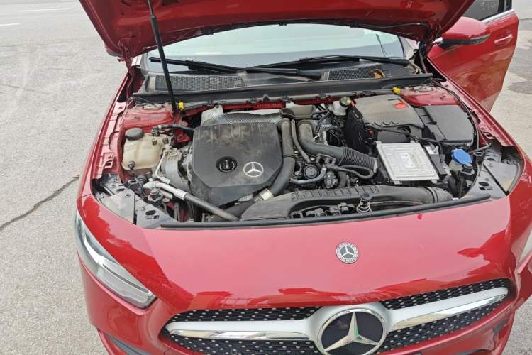Used Mercedes-Benz A-Class 2020 A 180 L Sport Sedan Engine Bay Right