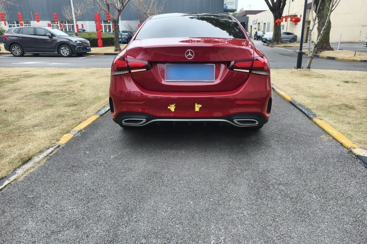 Used Mercedes-Benz A-Class 2020 Restyled A 200 L Sport Sedan Fashion Version Exterior 3