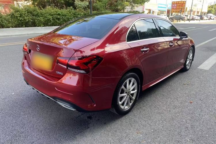 Used Mercedes-Benz A-Class 2020 Restyled A 200 L Sport Sedan Fashion Version Exterior 3