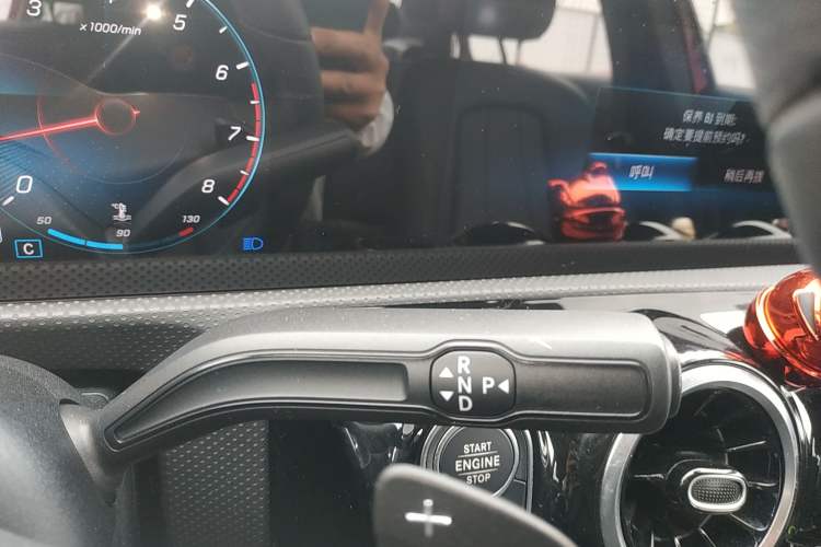 Used Mercedes-Benz A-Class 2020 Second Facelift A 180 L Sport Sedan Gear Lever