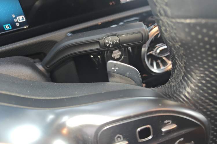 Used Mercedes-Benz A-Class 2020 A 180 L Sport Sedan Gear Lever