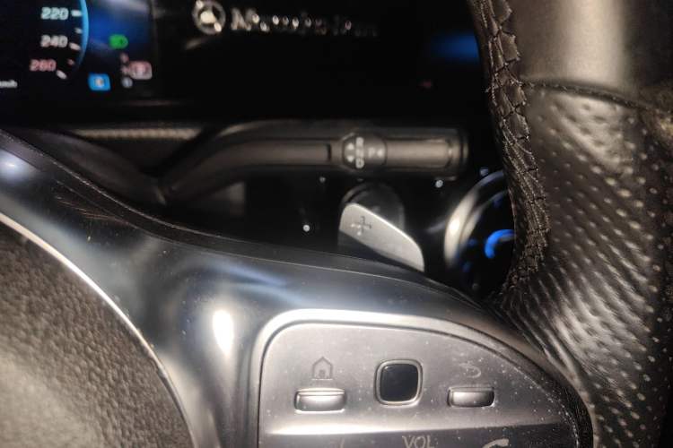 Used Mercedes-Benz A-Class 2020 A 180 L Sport Sedan Gear Lever