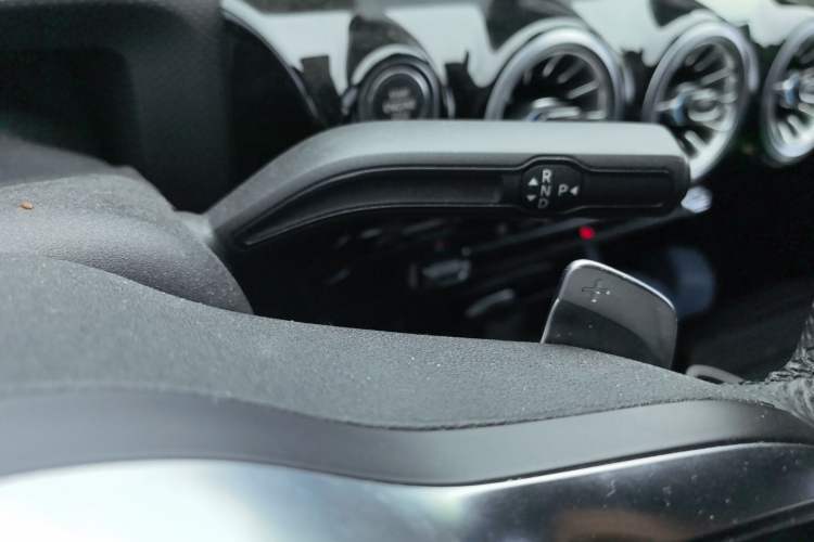 Used Mercedes-Benz A-Class 2020 Restyled A 200 L Sport Sedan Dynamic Version Gear Lever