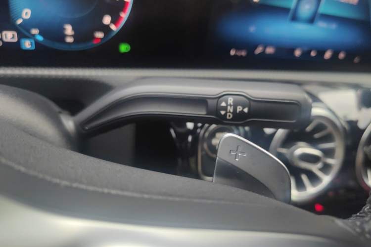 Used Mercedes-Benz A-Class 2020 A 200 L Sport Sedan Gear Lever