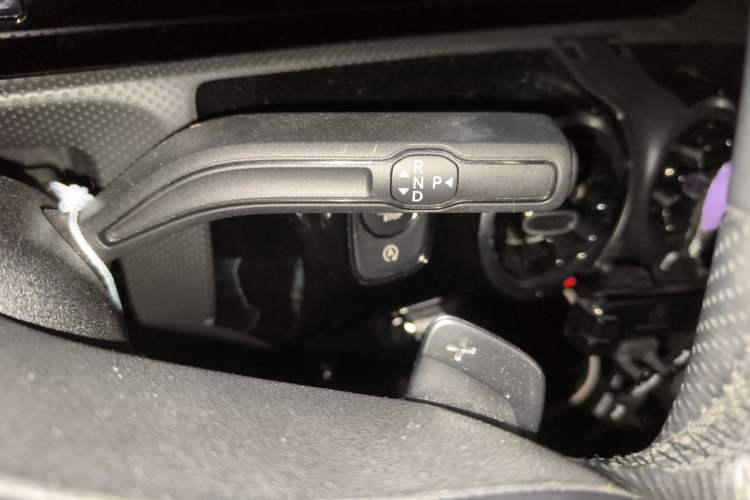 Used Mercedes-Benz A-Class 2020 A 180 L Sport Sedan Gear Lever