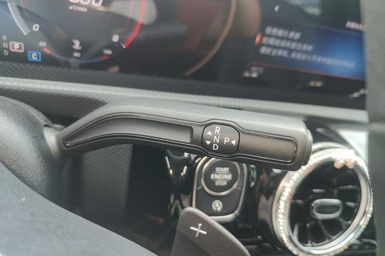 Used Mercedes-Benz A-Class 2020 Second Facelift A 180 L Sport Sedan Gear Lever