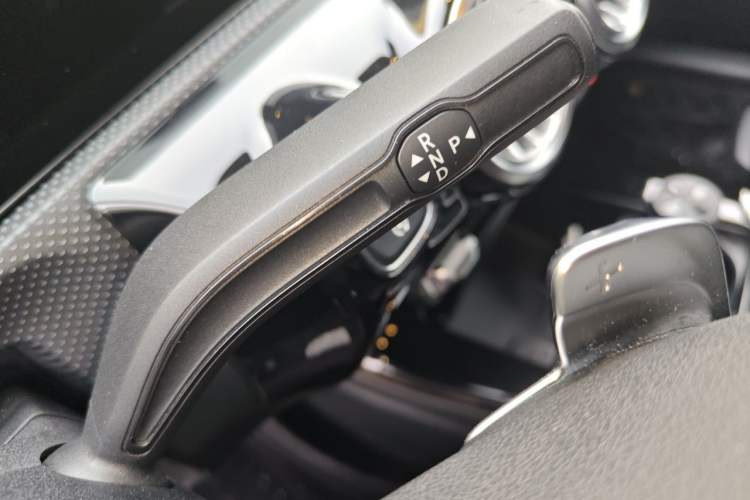 Used Mercedes-Benz A-Class 2020 Restyled A 200 L Sport Sedan Fashion Version Gear Lever