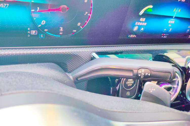 Used Mercedes-Benz A-Class 2020 Restyled A 200 L Sport Sedan Fashion Version Gear Lever