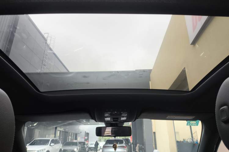Used Mercedes-Benz A-Class 2020 Restyled A 200 L Sport Sedan Fashion Version Headliner