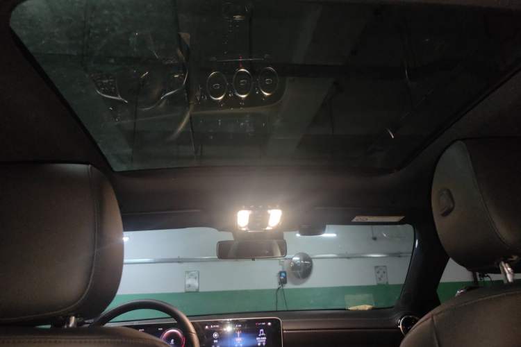 Used Mercedes-Benz A-Class 2020 Restyled A 200 L Sport Sedan Fashion Version Headliner